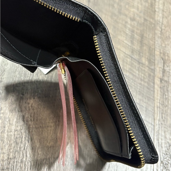 NEW | COMME des GARCONS Luxury Leather Zip Around Mens Wallet - Picture 9 of 12